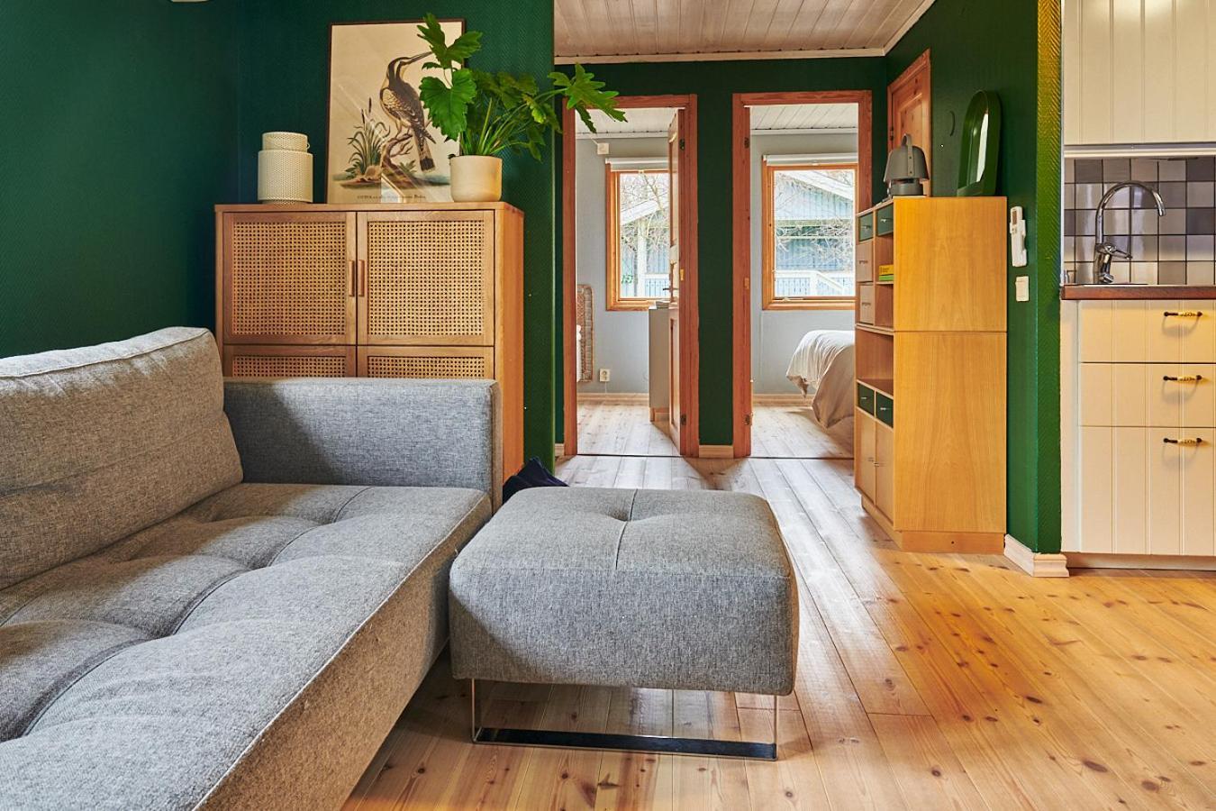 Cosy W Fireplace 3 Mins From Soederasen Park * Ljungbyhed